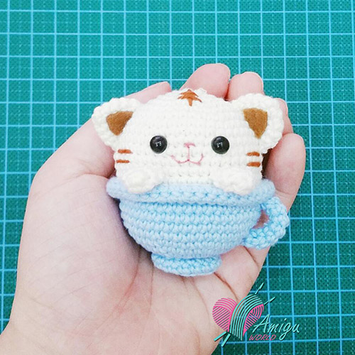 Cat in teacup cute amigurumi – Russian Pattern