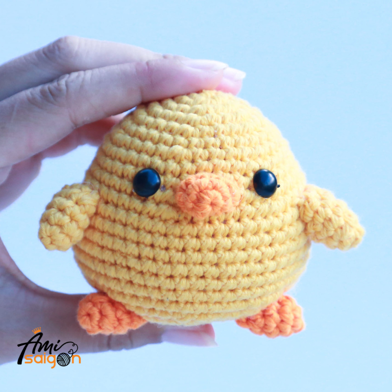 Amigurumi little Chick Crochet pattern