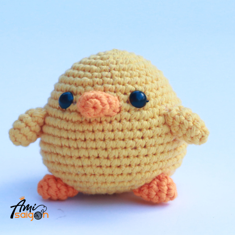Amigurumi little Chick Crochet pattern