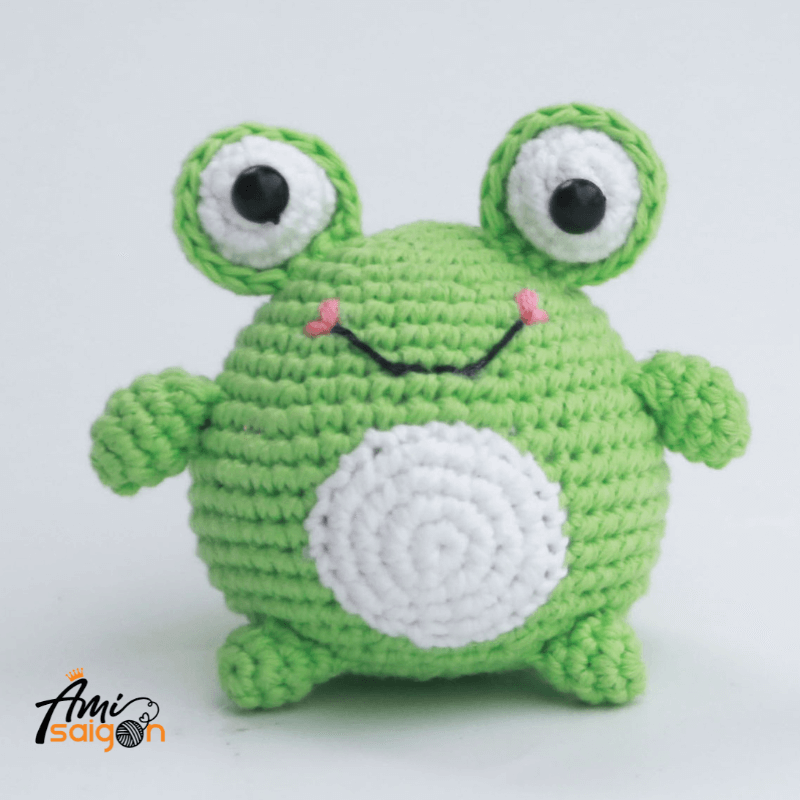 Amigurumi little Frog Crochet pattern