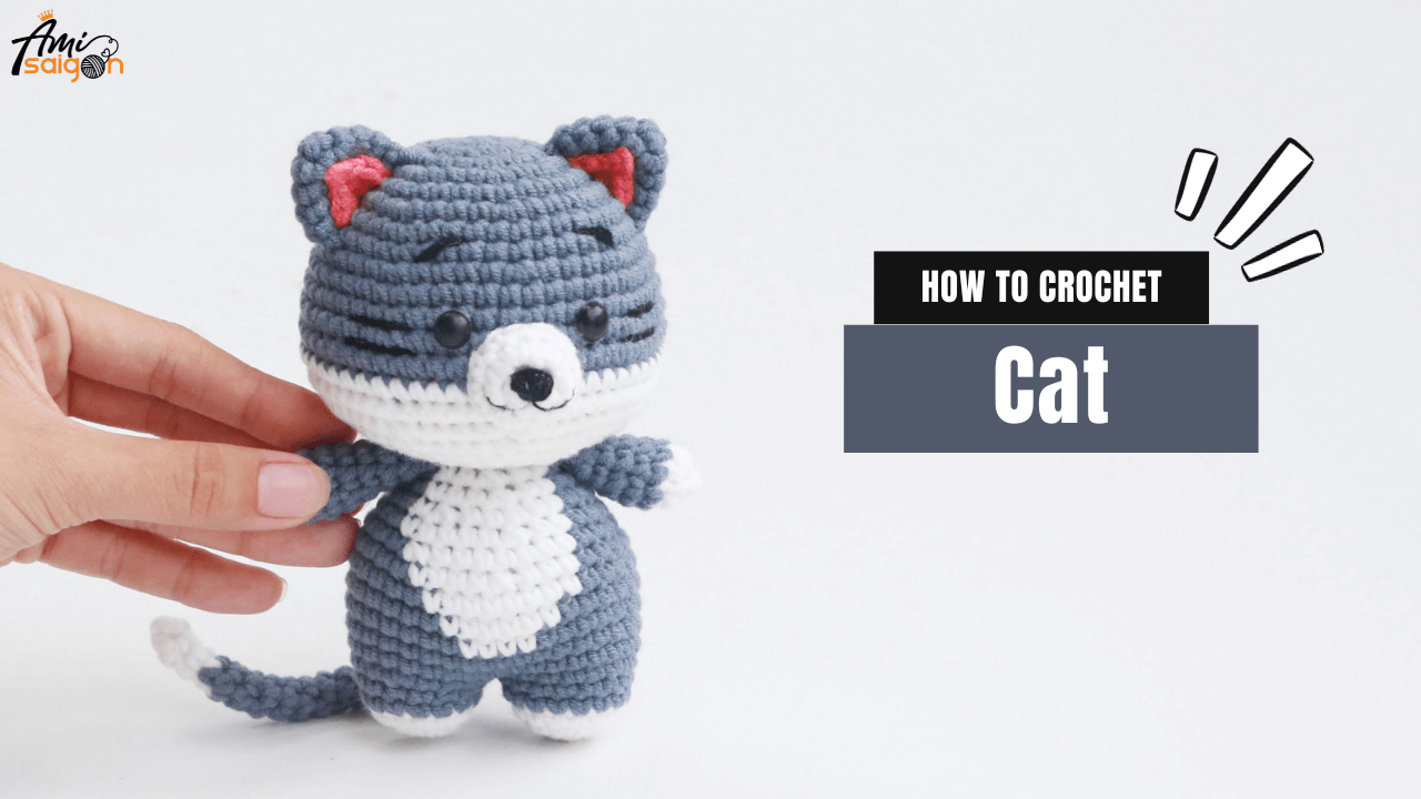 Crochet Christmas Cat Amigurumi - Festive Feline Fun