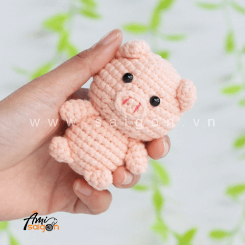 Cute Pink Pig Amigurumi Free Crochet Pattern
