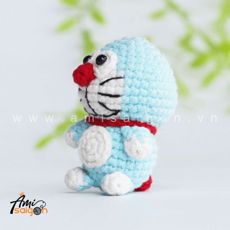 Doraemon Amigurumi Keychain Crochet pattern by AmiSaigon