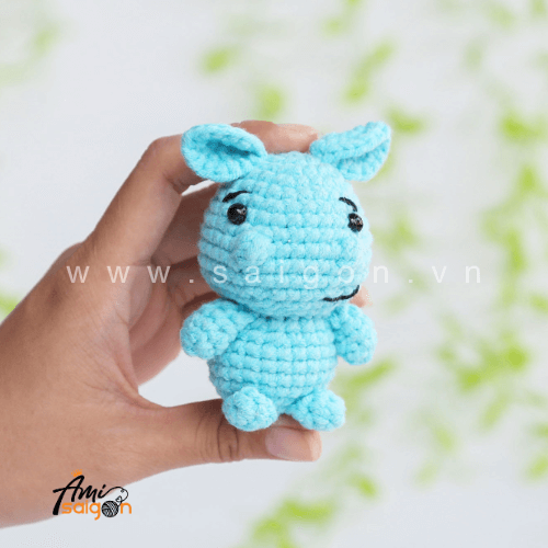 Amigurumi hippo free crochet pattern for beginners