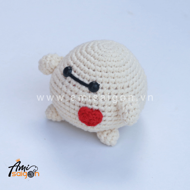 Thú bông nhân vật Baymax bằng len amigurumi - Chart móc miễn phí (Ảnh: @amisaigonvn)