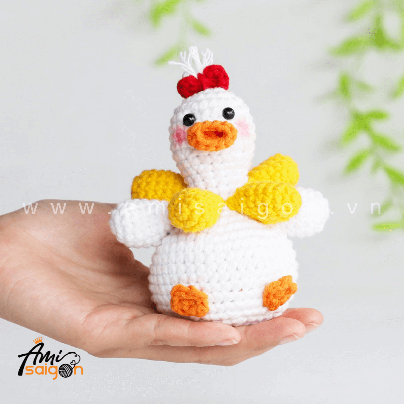 Chicken Flower Amigurumi Free Crochet pattern by AmiSaigon