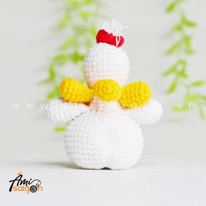 Chicken Flower Amigurumi Free Crochet pattern by AmiSaigon