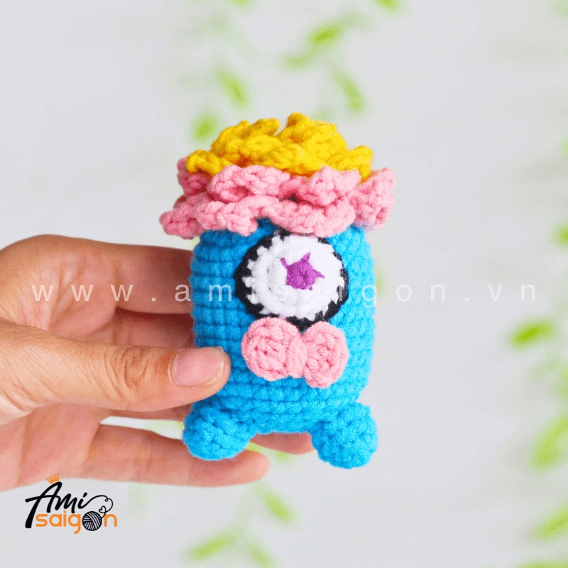 Blue Monster Amigurumi Free Crochet pattern by AmiSaigon