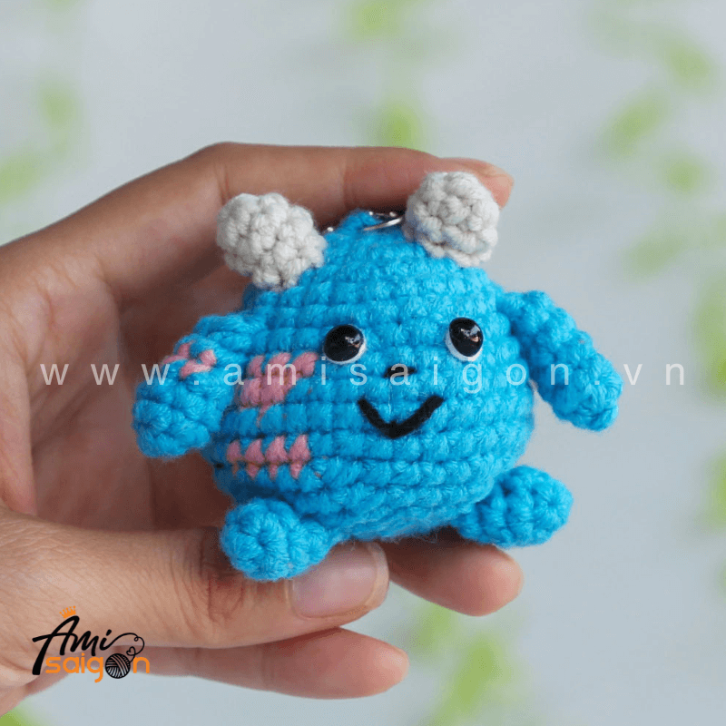 Móc khóa quái vật Sullivan Disney amigurumi - Chart móc miễn phí (Ảnh: @amisaigonvn)