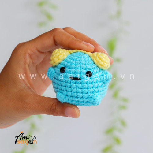 No-Sew Amigurumi Little Smiski with Headphones Free Crochet Pattern